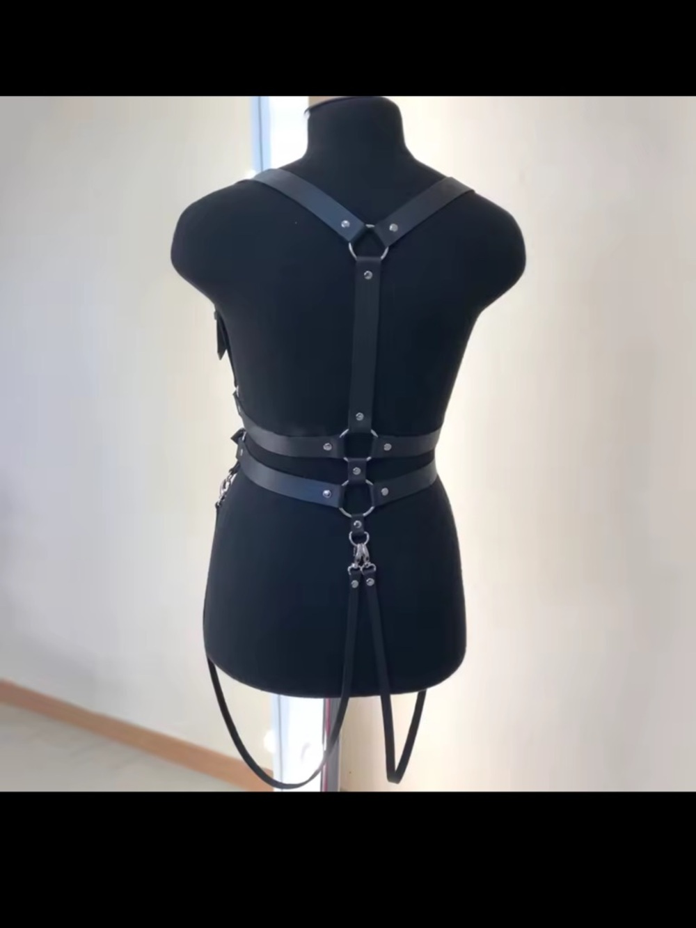 Black Leather Double Harness Suspender Belt with Metal Buckles New - Picture 8 of 8